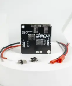 Degz 5V–12V Gerilim Regülatörü - Arka yüz ve bağlantı parçaları
